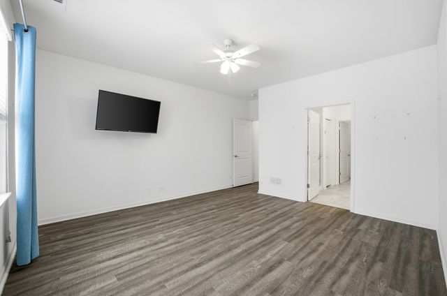 1838 Southern Circle 1838, Pingree Grove, IL 60140