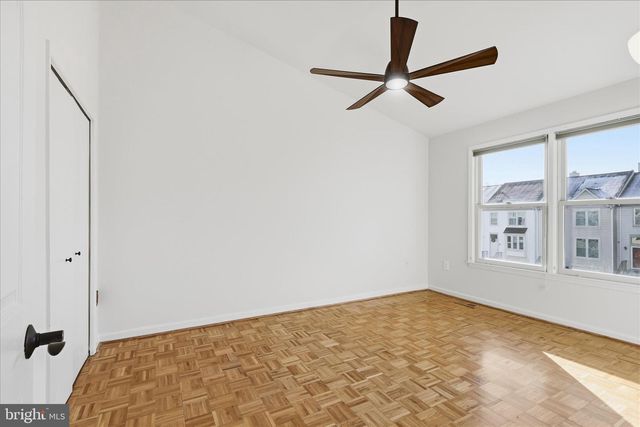 508 DAKOTA DR, Herndon, VA 20170