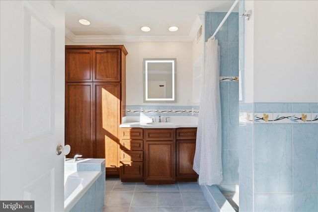 508 DAKOTA DR, Herndon, VA 20170