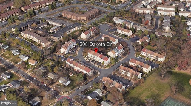 508 DAKOTA DR, Herndon, VA 20170
