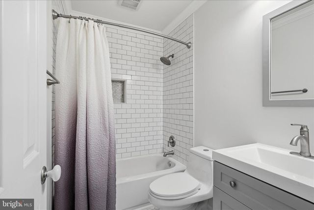 508 DAKOTA DR, Herndon, VA 20170