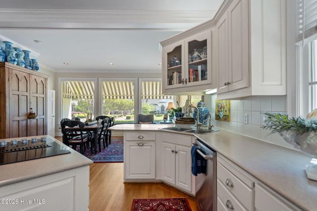2112 Ascott Place, Wilmington, NC 28403