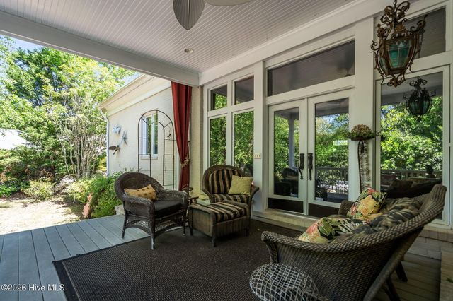 2112 Ascott Place, Wilmington, NC 28403