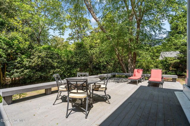 2112 Ascott Place, Wilmington, NC 28403