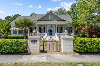 2112 Ascott Place, Wilmington, NC 28403