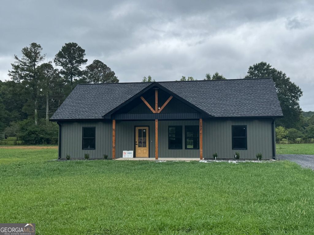 192 County Line Road NE, Plainville, GA 30733