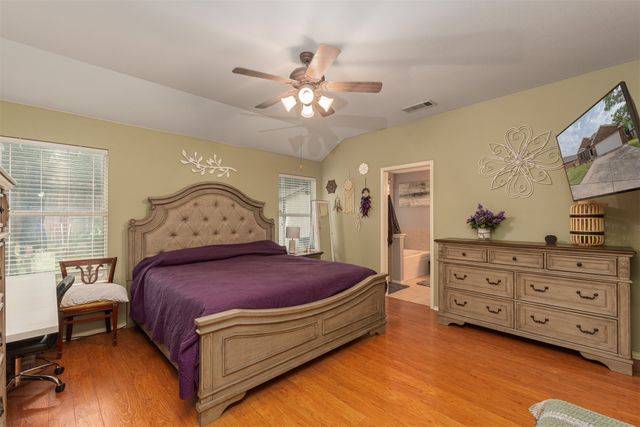 106 Coyote Run, Waxahachie, TX 75165