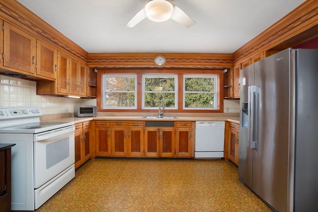 183 Berkeley Street, Methuen, MA 01844