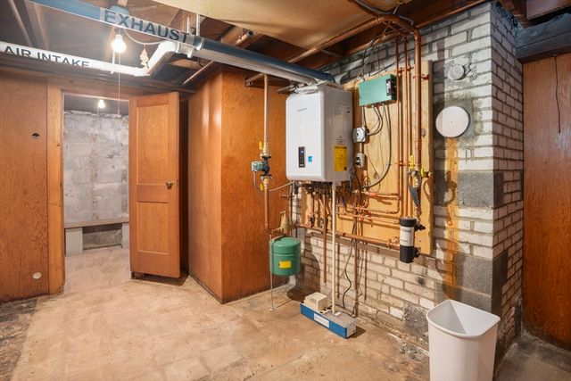 183 Berkeley Street, Methuen, MA 01844