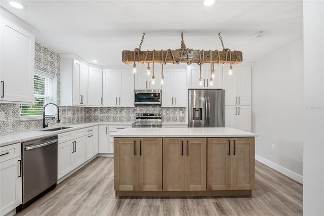 31848 HEDGEROW DRIVE, Wesley Chapel, FL 33543