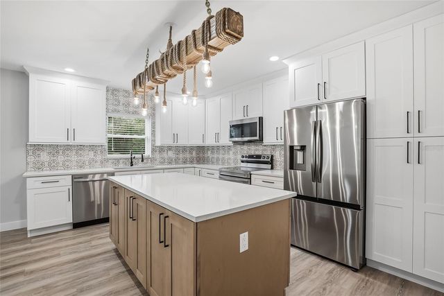 31848 HEDGEROW DRIVE, Wesley Chapel, FL 33543