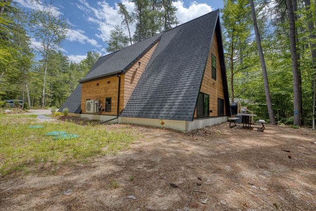 83 Chipmunk Lane, Tamworth, NH 03817