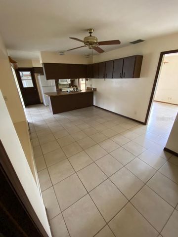 1021 GREENBRIAR DRIVE, Brandon, FL 33511