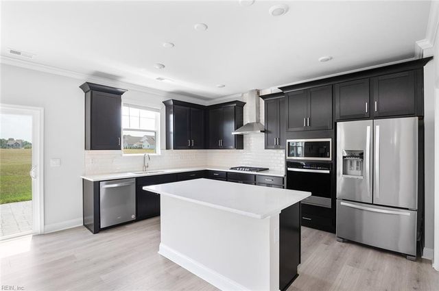 179 Royal Blackheath CV, Smithfield, VA 23430
