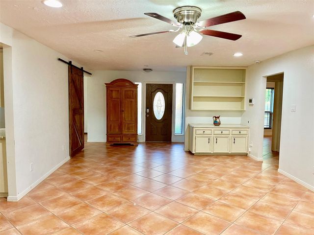 6710 S Mallard Drive, Fulshear, TX 77441