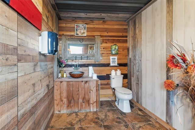 6710 S Mallard Drive, Fulshear, TX 77441