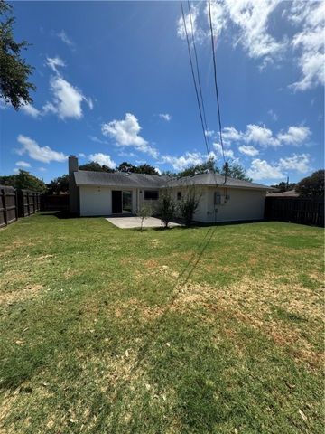 3914 Wagner Lee Dr, Corpus Christi, TX 78418