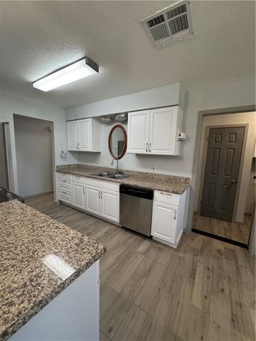 3914 Wagner Lee Dr, Corpus Christi, TX 78418