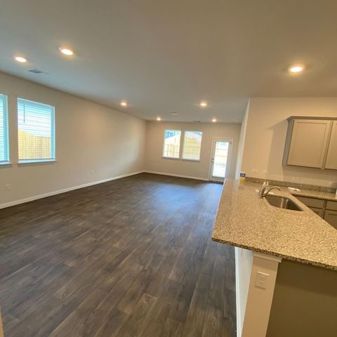 182 Eagle Mountain TRL, Kyle, TX 78640