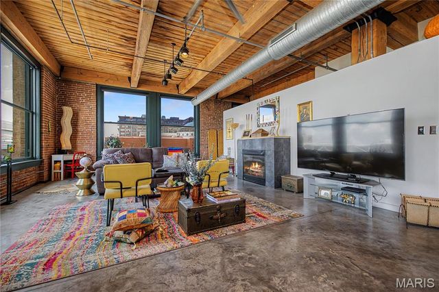 901 Washington Avenue 409, St Louis, MO 63101