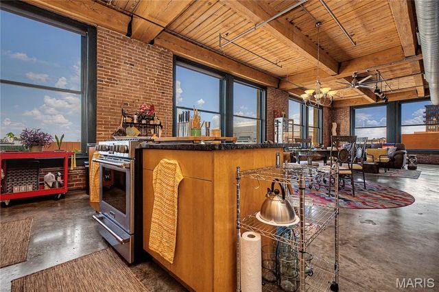 901 Washington Avenue 409, St Louis, MO 63101
