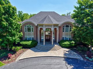 8479 Misty Meadows, Grand Blanc Charter Township, MI 48439