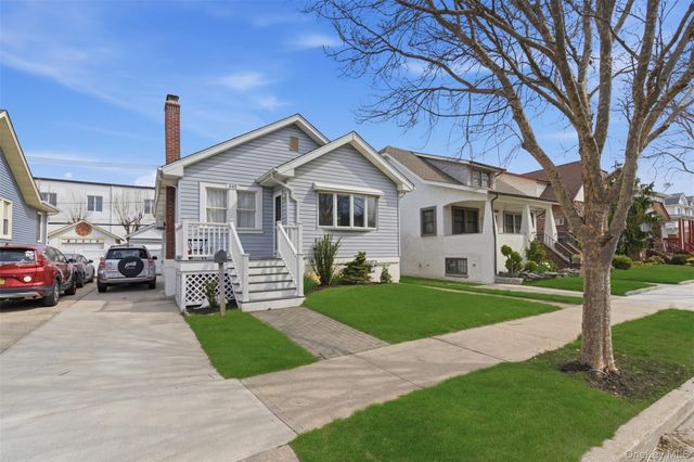 345 W Walnut Street, Long Beach, NY 11561
