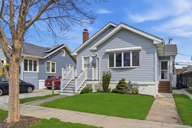 345 W Walnut Street, Long Beach, NY 11561