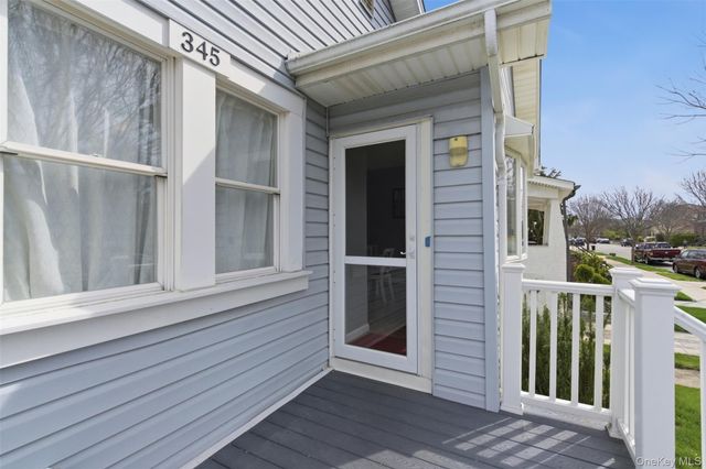 345 W Walnut Street, Long Beach, NY 11561