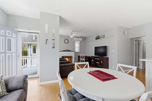 345 W Walnut Street, Long Beach, NY 11561