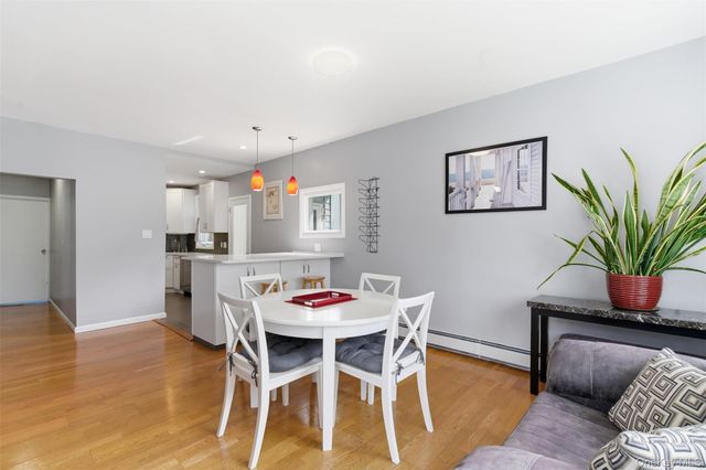 345 W Walnut Street, Long Beach, NY 11561