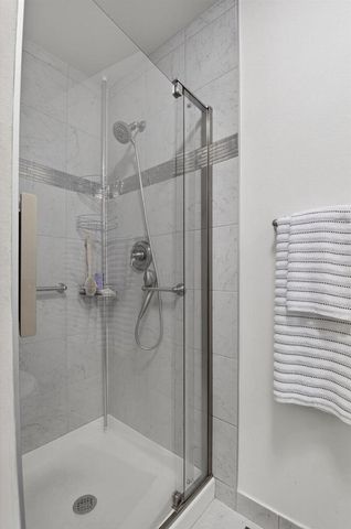 360 Seville O, Delray Beach, FL 33446