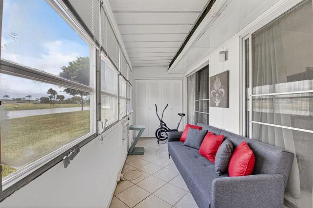 360 Seville O, Delray Beach, FL 33446