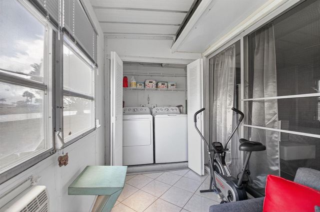360 Seville O, Delray Beach, FL 33446