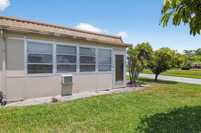 360 Seville O, Delray Beach, FL 33446