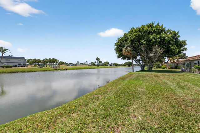 360 Seville O, Delray Beach, FL 33446