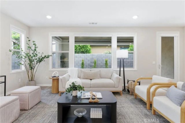 28 Ocaso Street, Rancho Mission Viejo, CA 92694