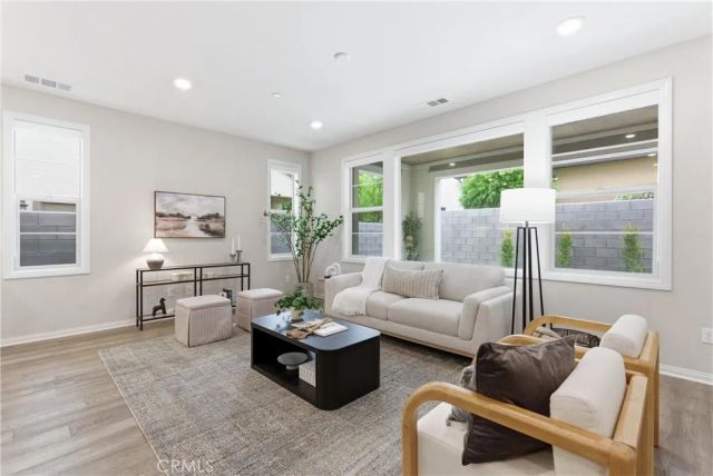 28 Ocaso Street, Rancho Mission Viejo, CA 92694
