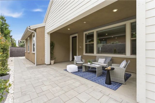 28 Ocaso Street, Rancho Mission Viejo, CA 92694