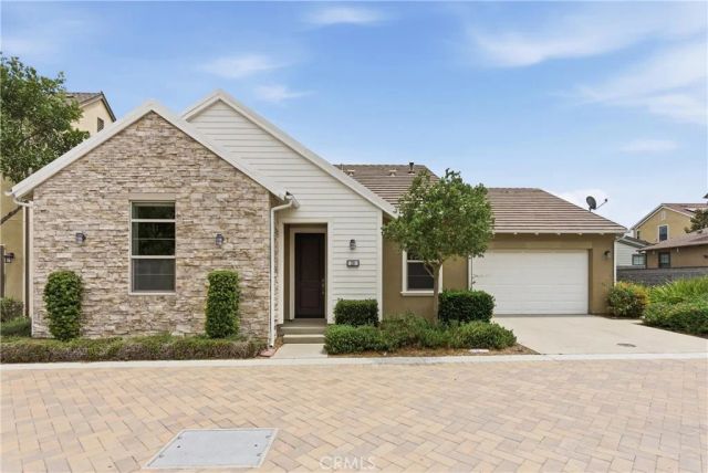 28 Ocaso Street, Rancho Mission Viejo, CA 92694