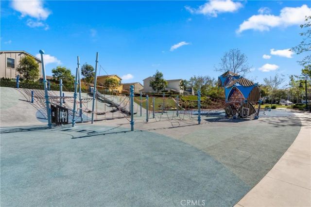 28 Ocaso Street, Rancho Mission Viejo, CA 92694