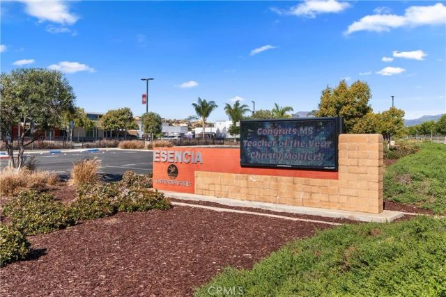 28 Ocaso Street, Rancho Mission Viejo, CA 92694