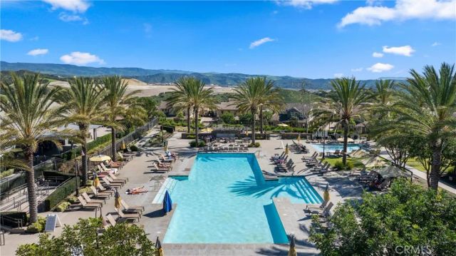 28 Ocaso Street, Rancho Mission Viejo, CA 92694