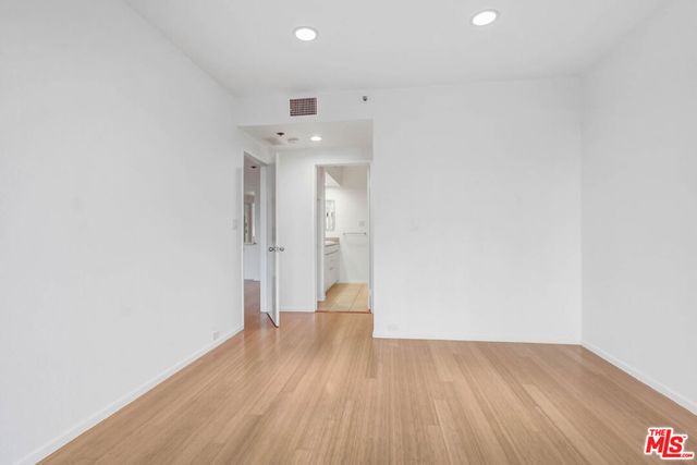 2910 Neilson Way 408, Santa Monica, CA 90405