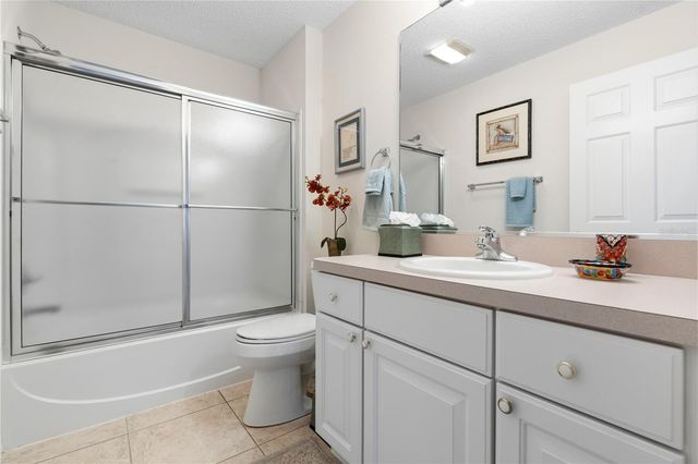 2730 MORVEN PARK WAY, The Villages, FL 32162