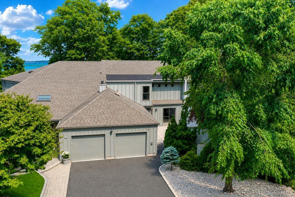 51 Rockledge Path, Port Jefferson, NY 11777 — exterior