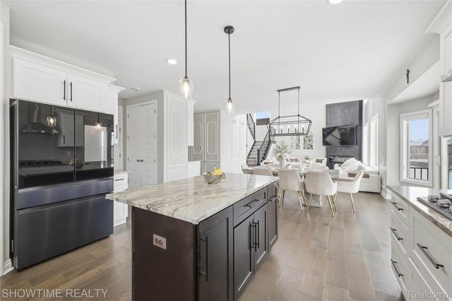 19782 Chase Drive, Macomb Township, MI 48042