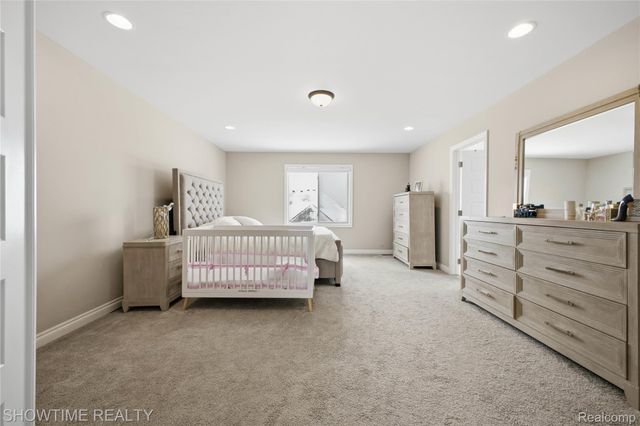 19782 Chase Drive, Macomb Township, MI 48042