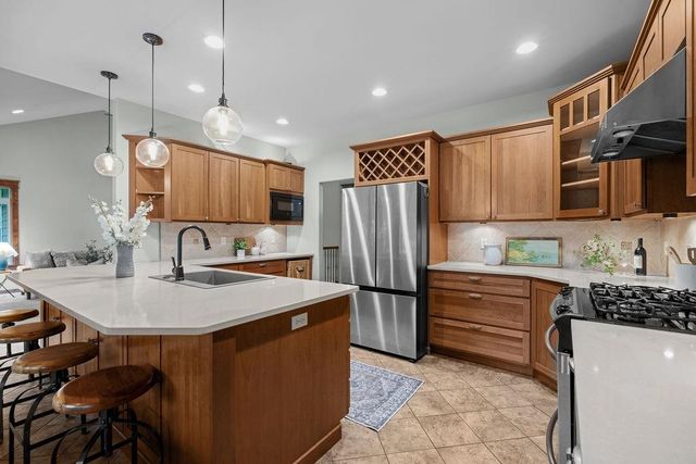 10211 N Moss Ln, Spokane, WA 99208