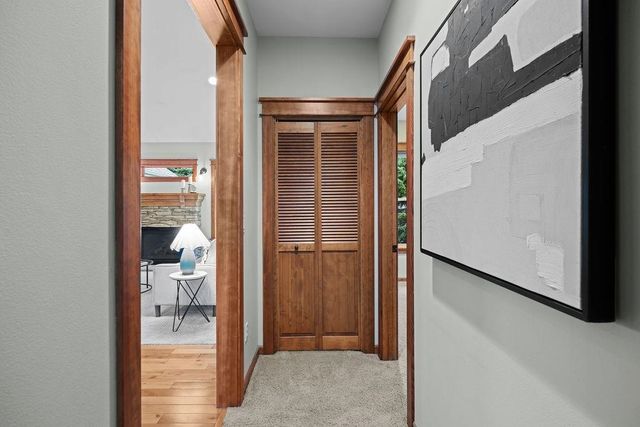 10211 N Moss Ln, Spokane, WA 99208